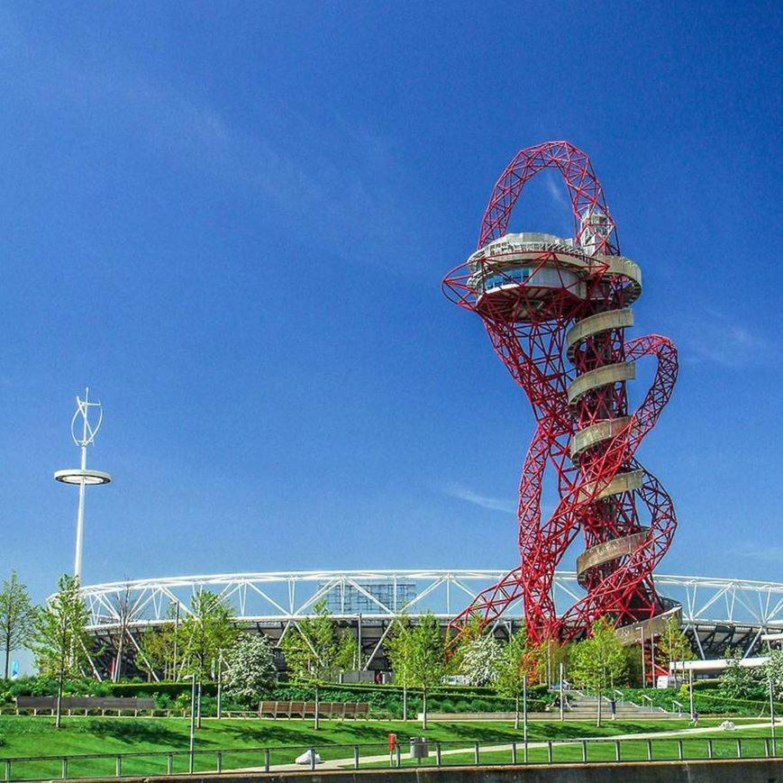 Perfect For Long Business & Family Guests! Parking Stratford Sleeps 6 Guests! Wifi & Netflix London